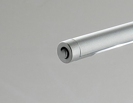 Modern Clip On Table Lamp with 30000 Hours Working Time and Flexible Gooseneck Design