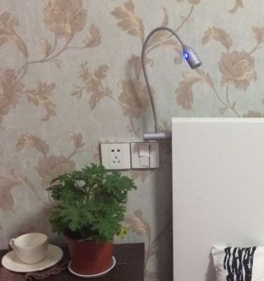 12v 1w Flexible Arm LED Bedside Reading Lights with Touch On Off Switch in Darkness