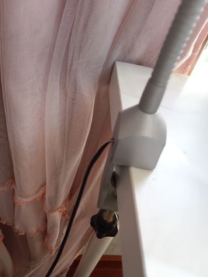 NO Free Sample Electric Flexible Arm Clamp LED Reading Lamp with USB Charging Socket